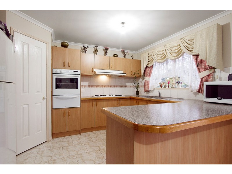 45 Bounty Way, Berwick VIC 3806