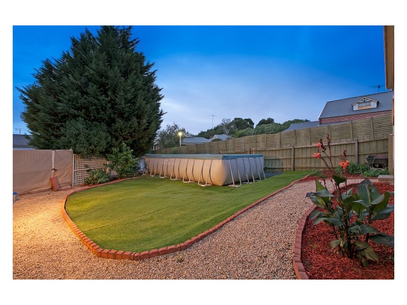 8 Nevada Court, Berwick VIC 3806