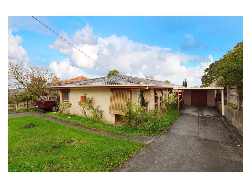 8 Doveton Avenue, Eumemmerring VIC 3177