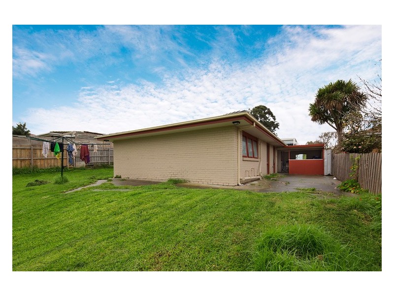 8 Doveton Avenue, Eumemmerring VIC 3177