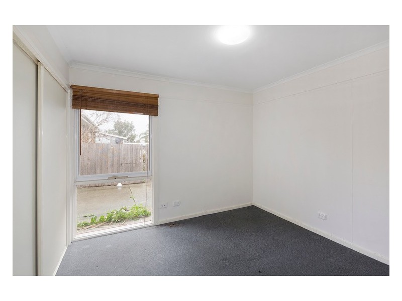 8 Doveton Avenue, Eumemmerring VIC 3177