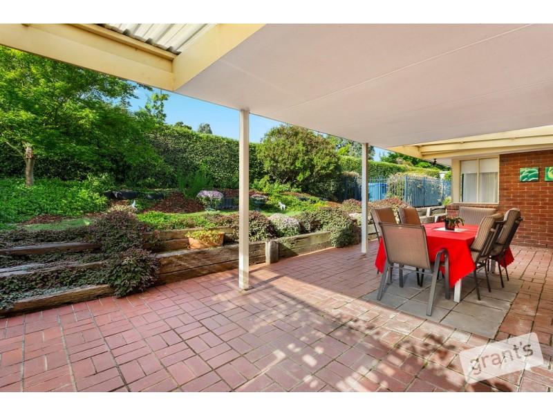 5 Roxby Court, Berwick VIC 3806