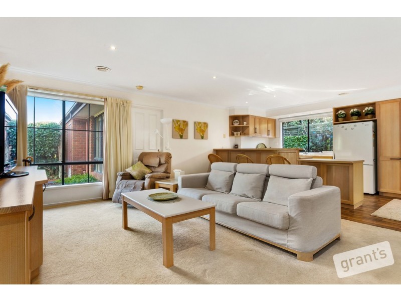 5 Roxby Court, Berwick VIC 3806