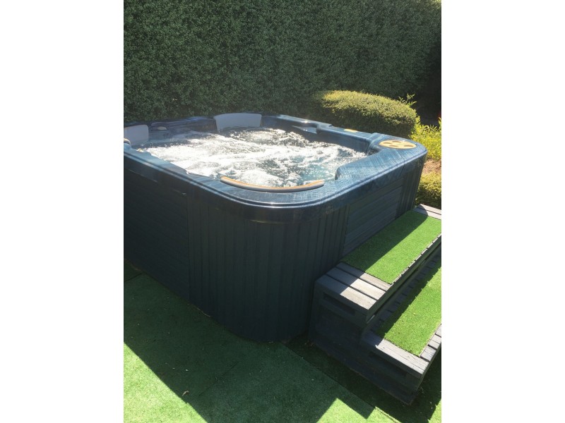 5 Roxby Court, Berwick VIC 3806