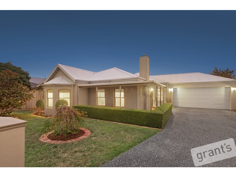 6 Meg Way, Berwick VIC 3806