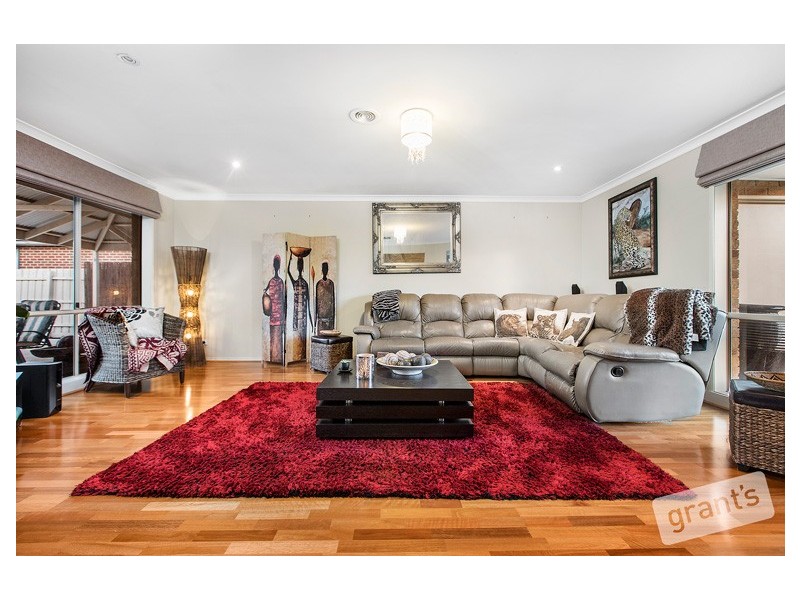32 Bounty Way, Berwick VIC 3806