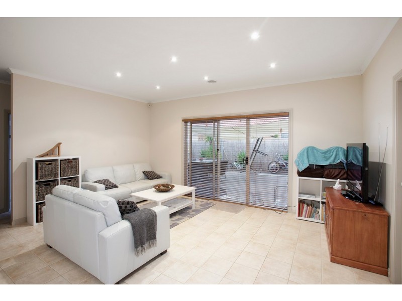 8 Cashel Court, Berwick VIC 3806