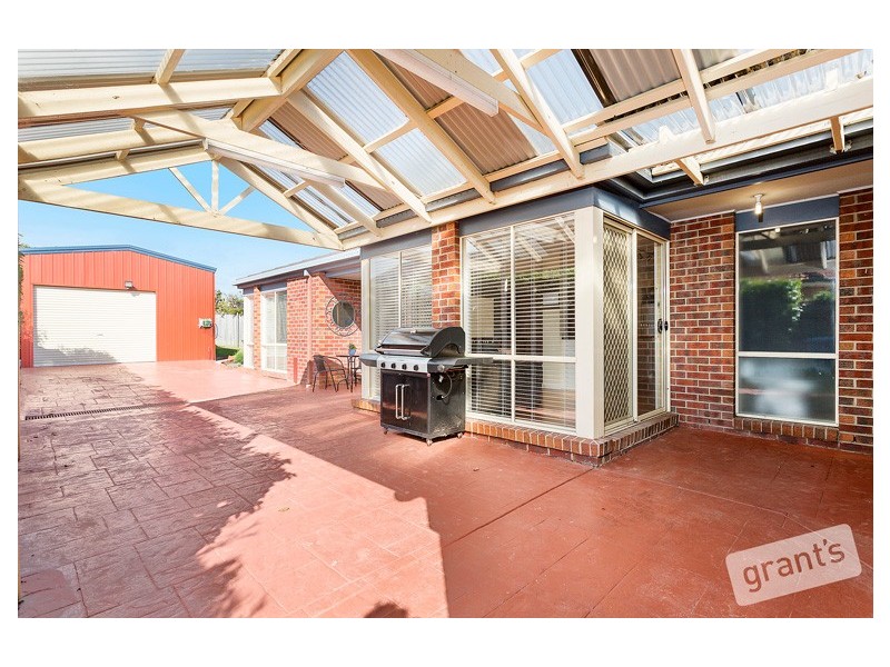8 Thornley Drive, Berwick VIC 3806
