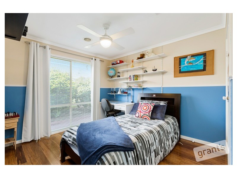 8 Thornley Drive, Berwick VIC 3806