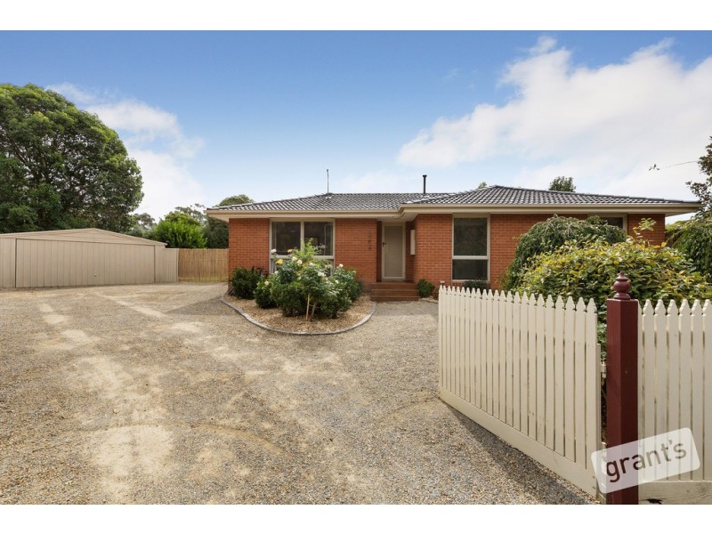 5 Melrose Court, Berwick VIC 3806