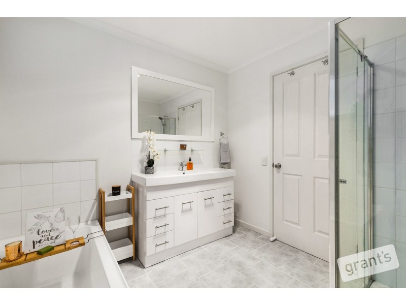 5 Melrose Court, Berwick VIC 3806