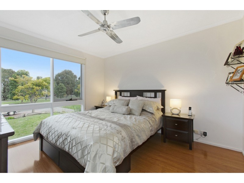 123 Avebury Drive, Berwick VIC 3806
