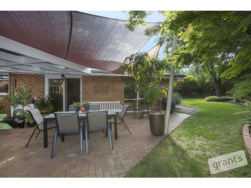 10 Bangalay Place, Berwick VIC 3806