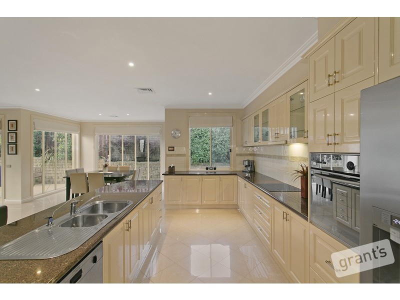 7 Mercy Court, Narre Warren South VIC 3805