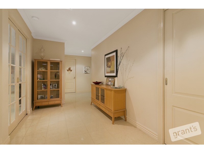 7 Mercy Court, Narre Warren South VIC 3805
