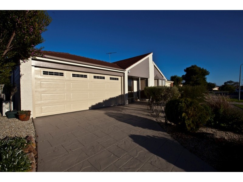 19 William Clarke Wynd, Narre Warren South VIC 3805