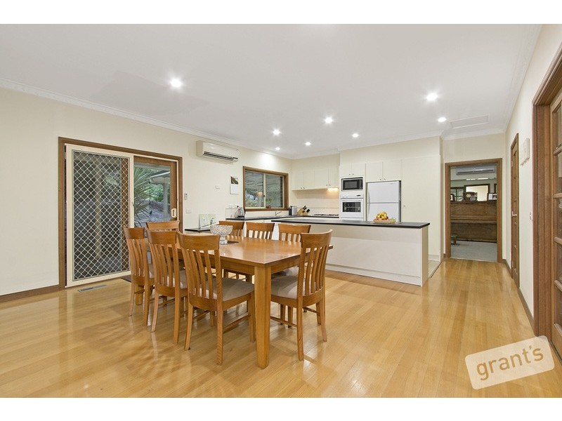 91-93 Caserta Drive, Berwick VIC 3806