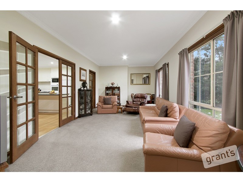 91-93 Caserta Drive, Berwick VIC 3806