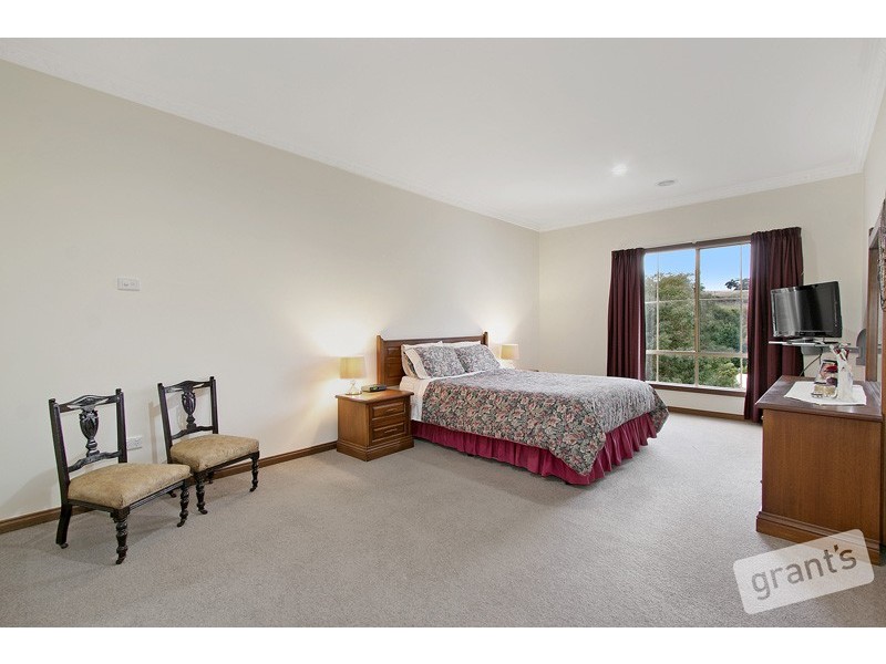 91-93 Caserta Drive, Berwick VIC 3806