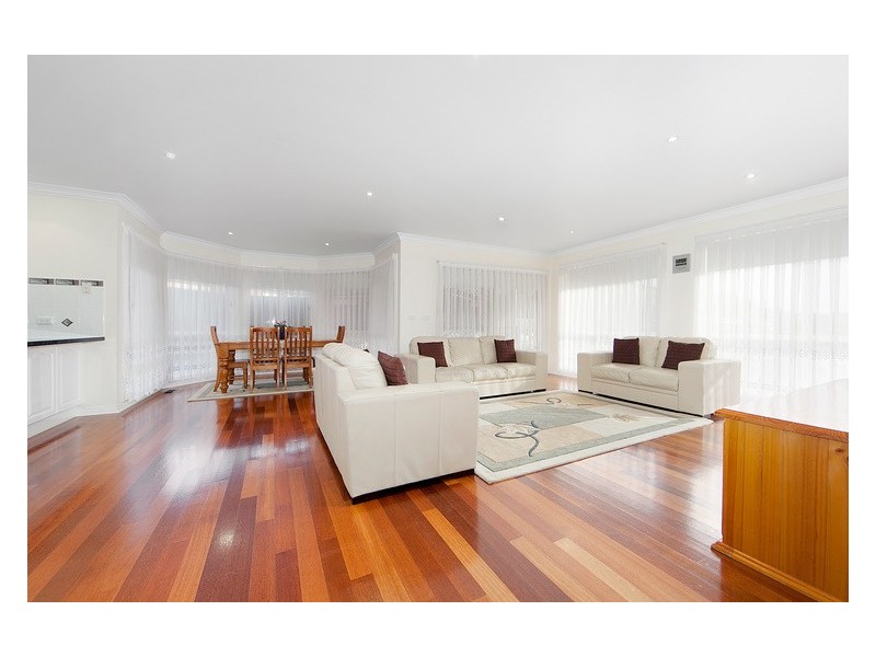 7 Sheffield Court, Narre Warren South VIC 3805