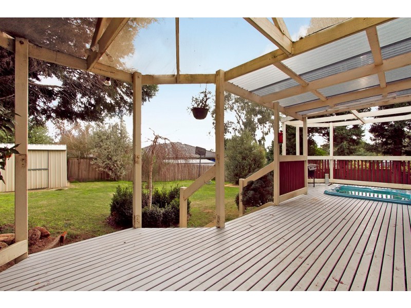 13 Buckland Court, Endeavour Hills VIC 3802