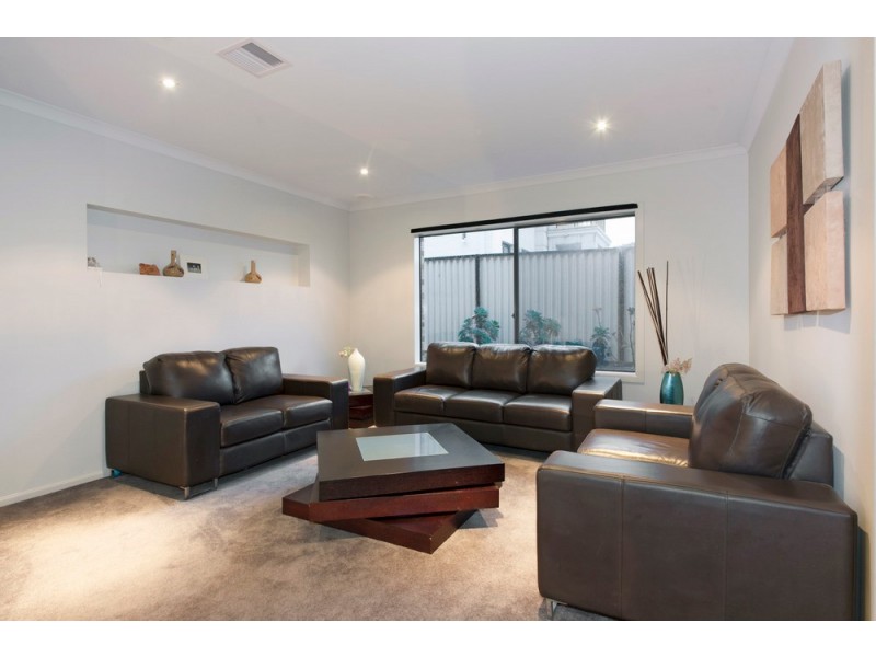 6 Cremona Place, Narre Warren South VIC 3805