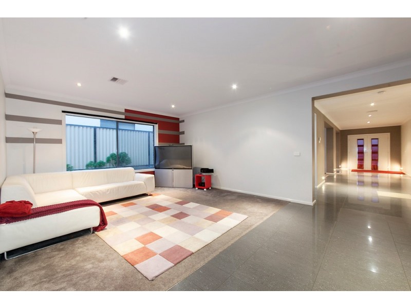 6 Cremona Place, Narre Warren South VIC 3805