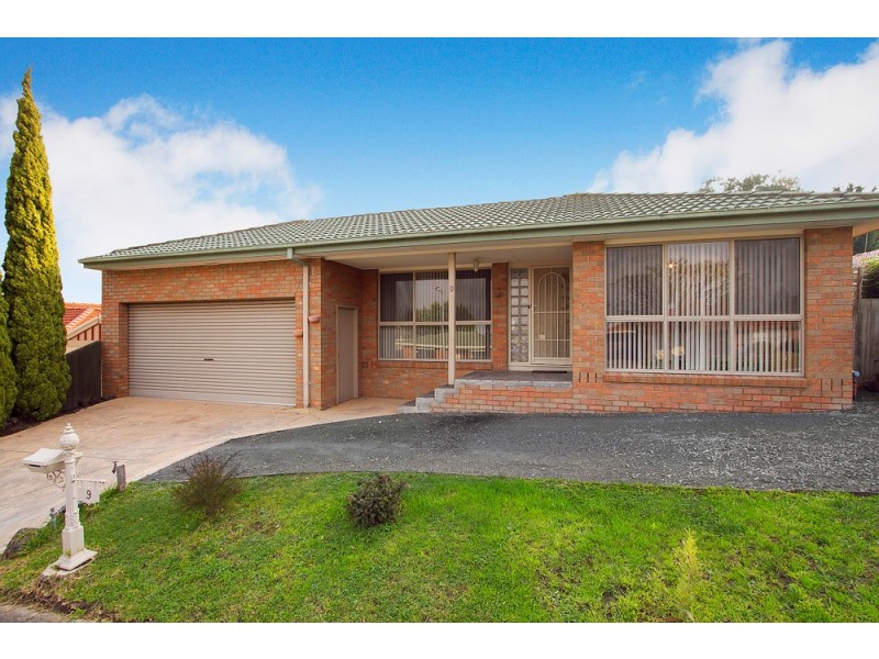 9 Cottswold Avenue, Narre Warren VIC 3805
