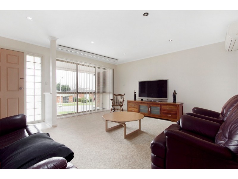 9 Cottswold Avenue, Narre Warren VIC 3805