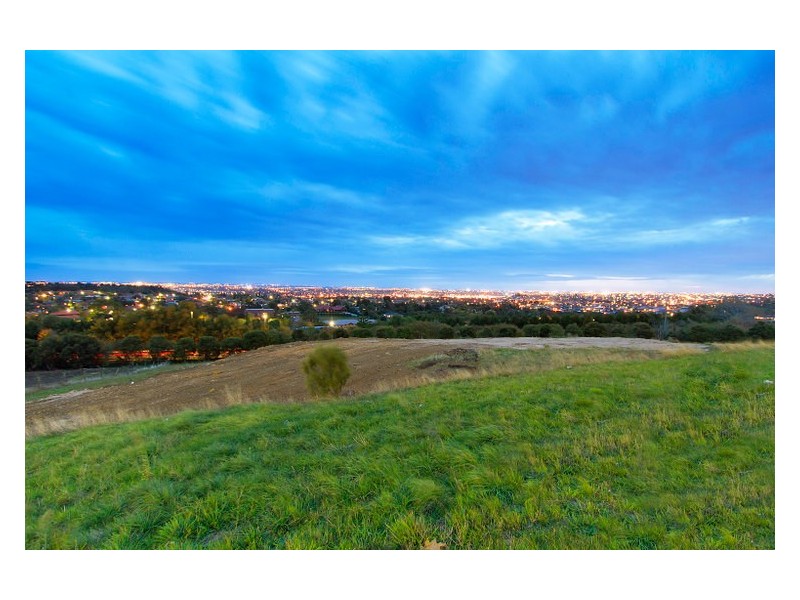 4 Panoramic Terrace, Berwick VIC 3806