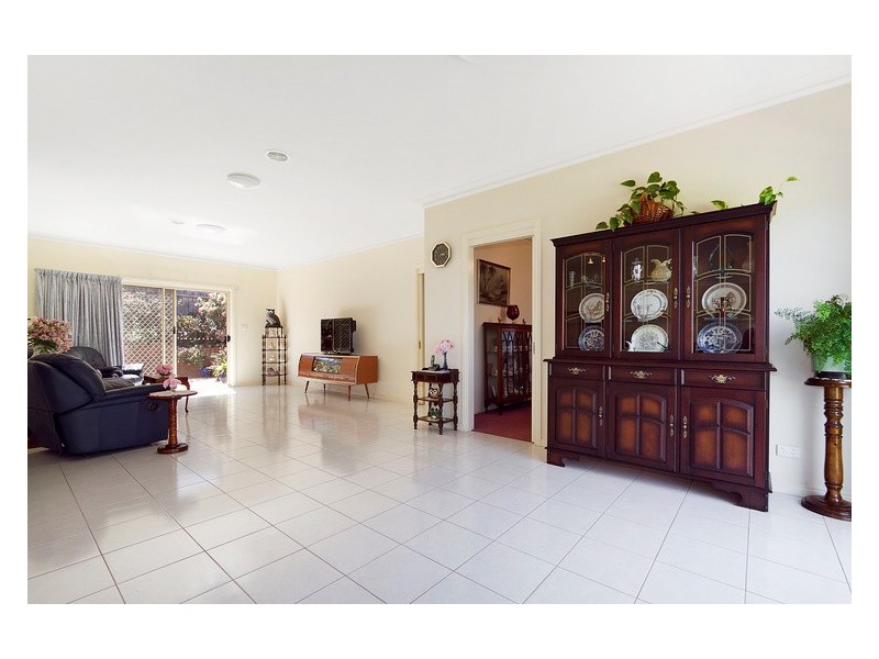 2 Moonbeam Close, Narre Warren South VIC 3805