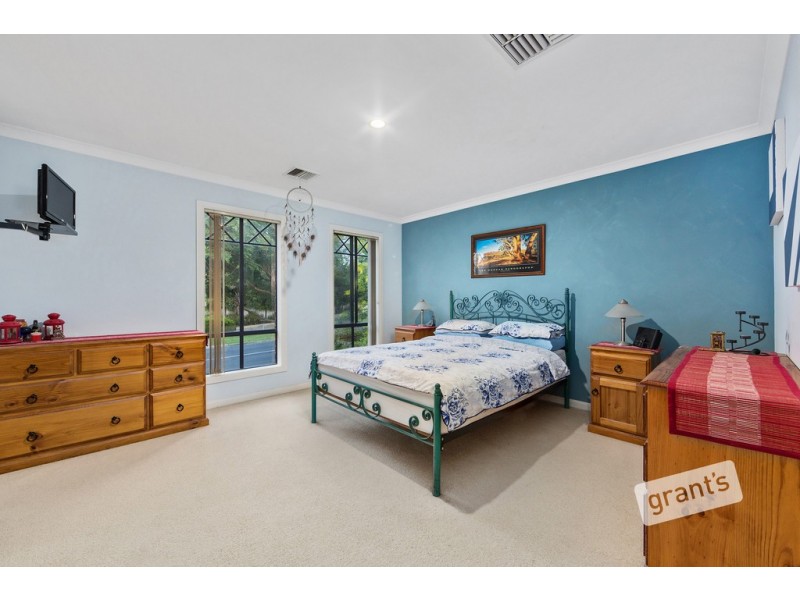 50 Chirnside Road, Berwick VIC 3806