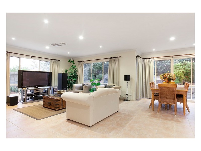 29 Harold Keys, Narre Warren South VIC 3805