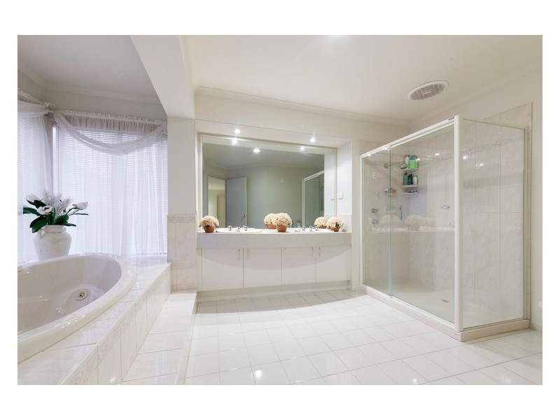 29 Harold Keys, Narre Warren South VIC 3805