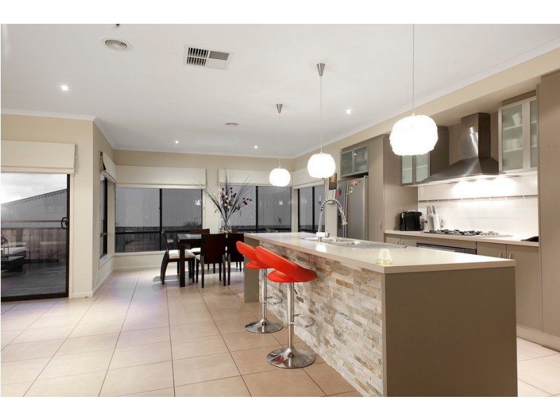 47 Whistler Drive, Berwick VIC 3806