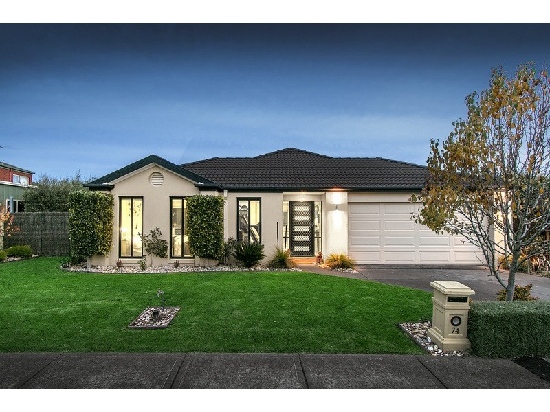 74 Chirnside Road, Berwick VIC 3806