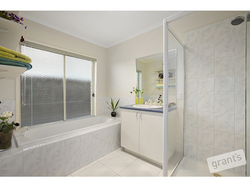 23 Avendon Crt, Narre Warren South VIC 3805