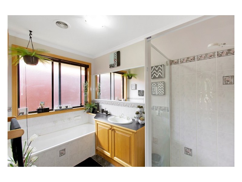 3 Viewmount Court, Narre Warren South VIC 3805