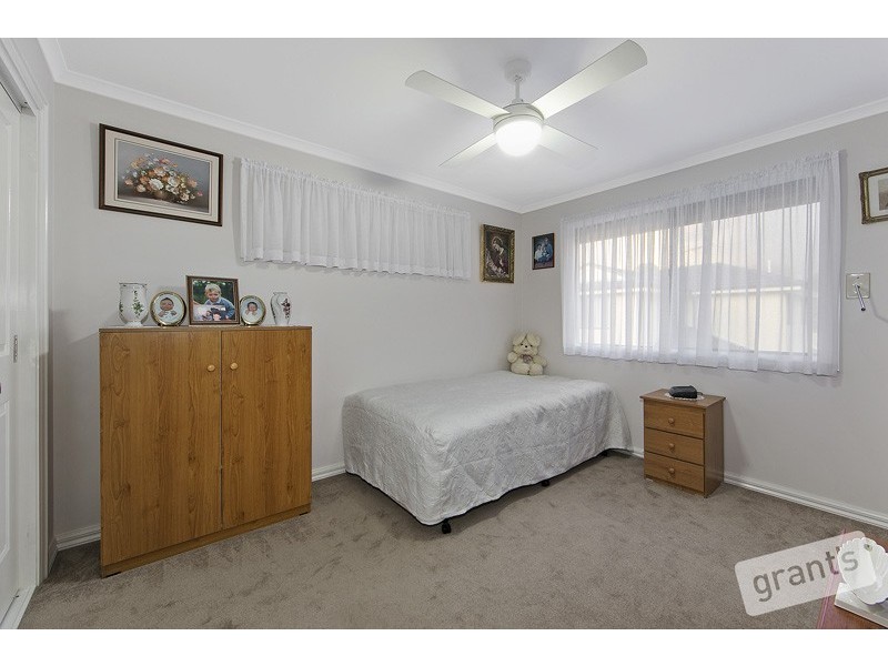 6/130 Kennington Park Drive, Endeavour Hills VIC 3802