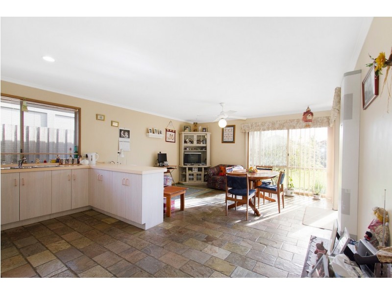 5 James Bathe Way, Narre Warren South VIC 3805