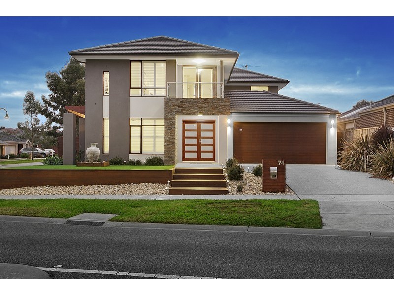 74 Wurundjeri Blvd, Berwick VIC 3806