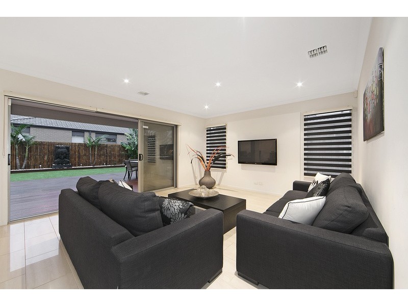 74 Wurundjeri Blvd, Berwick VIC 3806