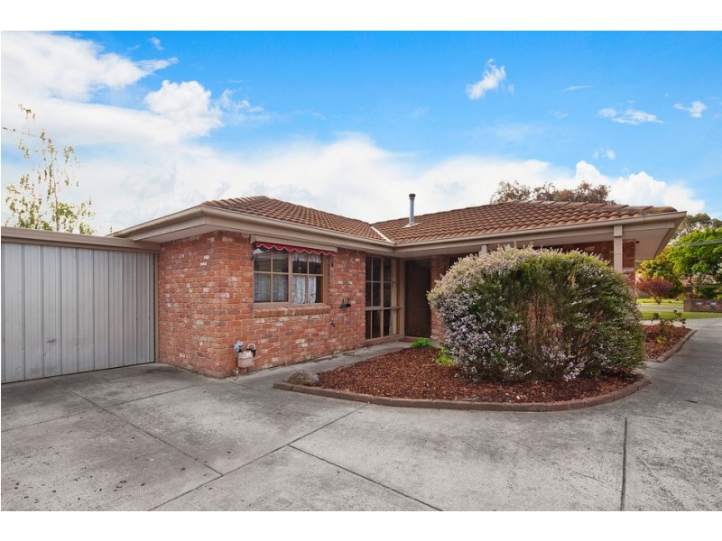 2/15 Sylvia Road, Beaconsfield VIC 3807