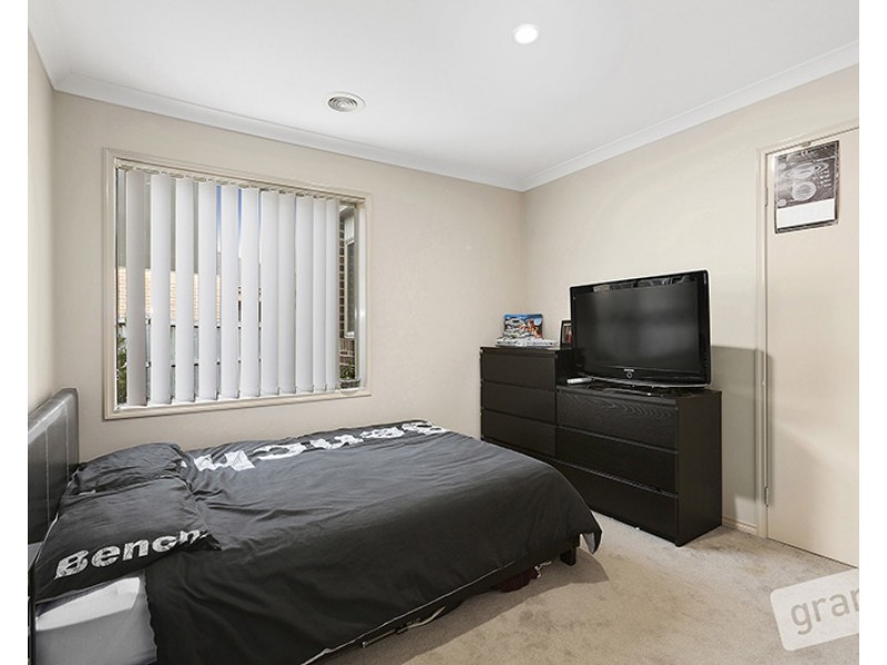 1 Roseville Crt, Berwick VIC 3806