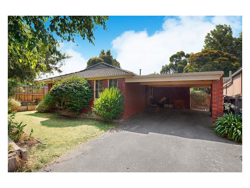 5 Ravensthorpe Crescent, Narre Warren VIC 3805