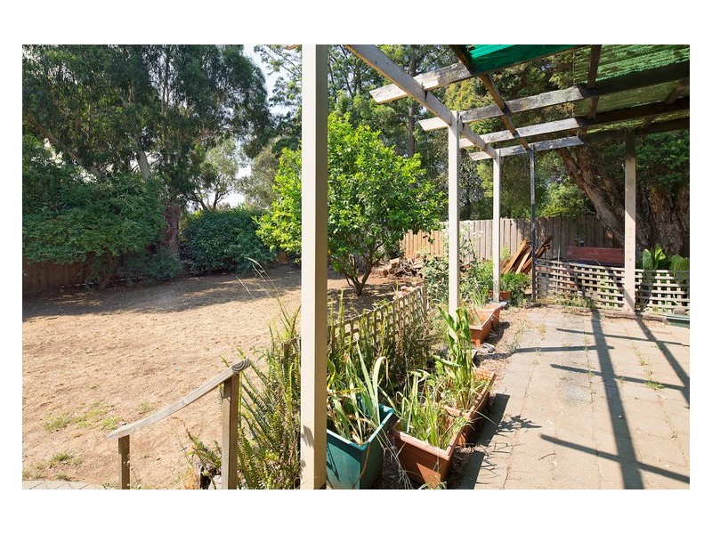 5 Ravensthorpe Crescent, Narre Warren VIC 3805