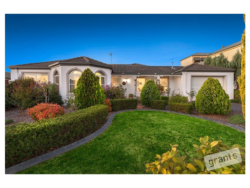 74 Wintersun Road, Berwick VIC 3806