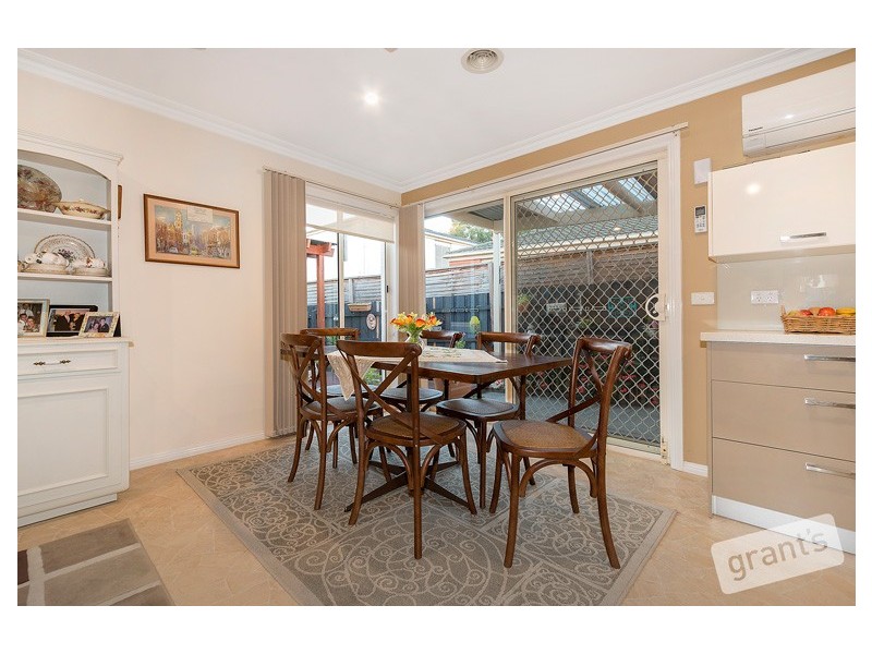 74 Wintersun Road, Berwick VIC 3806