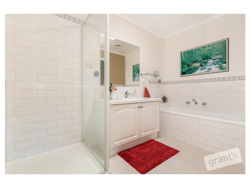 74 Wintersun Road, Berwick VIC 3806