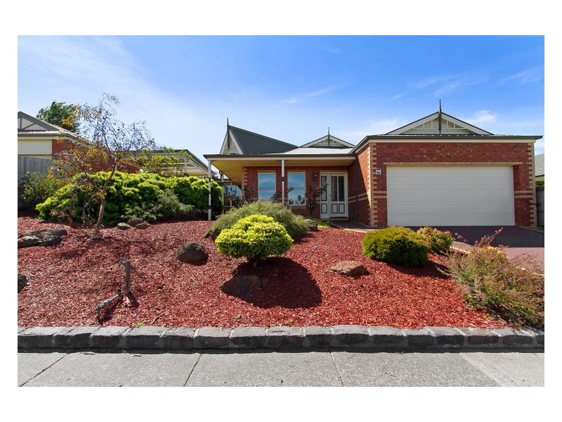 89 Bemersyde Drive, Berwick VIC 3806